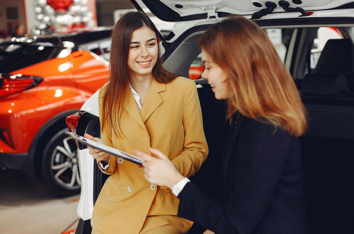 Conozca como evitar dolores de cabeza al comprar o arrendar un auto 