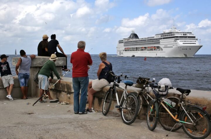 Prohibidos viajes turísticos de estadounidenses a Cuba