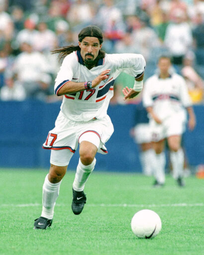 Colorado Rapids honran a Marcelo Balboa  