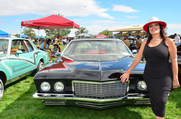 Celebración latina reunió a familias con música, arte, gastronomía y lowriders 