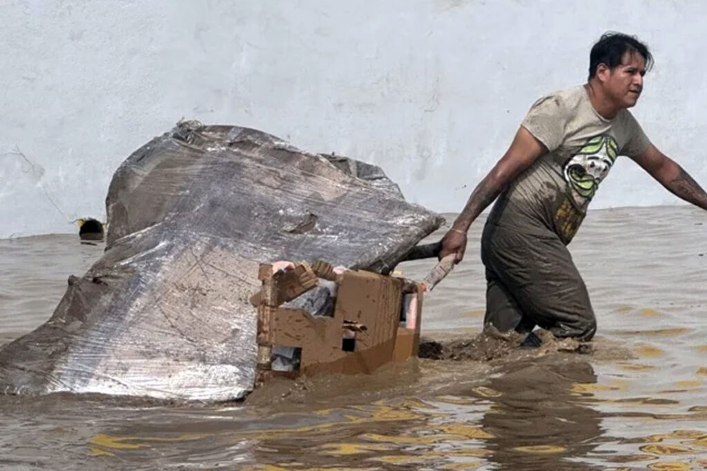 Lluvias dejan destrucción  