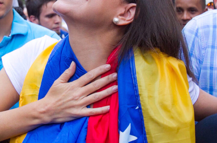 Award for Courage and Integrity Premio al corage y la integridad  