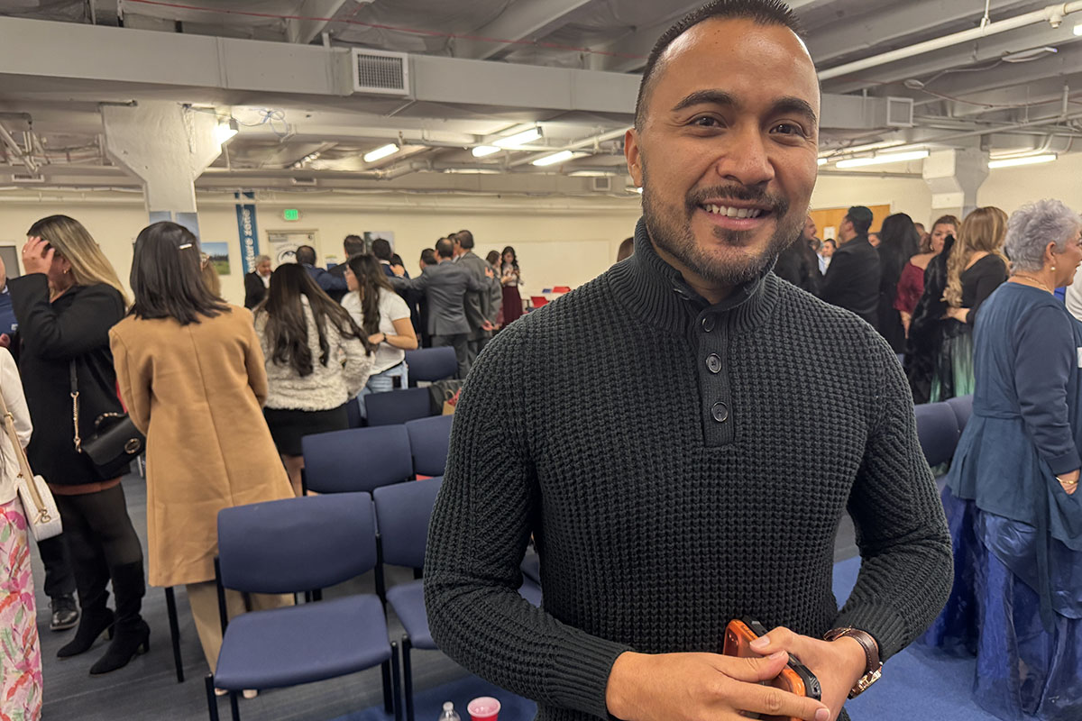 El Sargento Cornejo ahora canta y amplía su influencia 