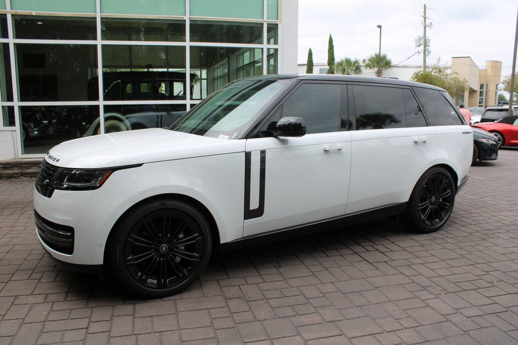 Range Rover eleva el SUV premium de siete asientos 