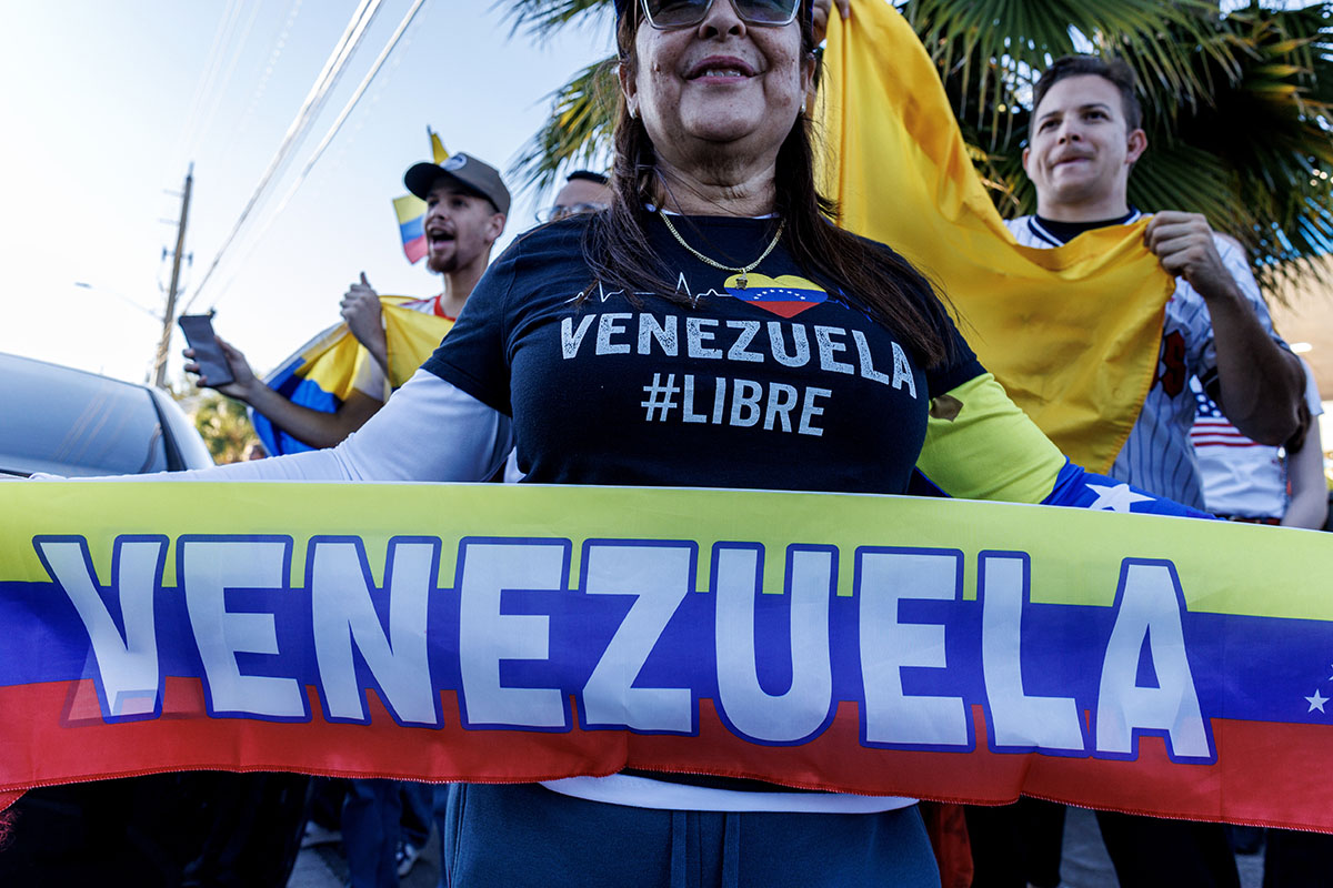 Venezolanos celebraron entre euforia y confusión por captura de Maduro