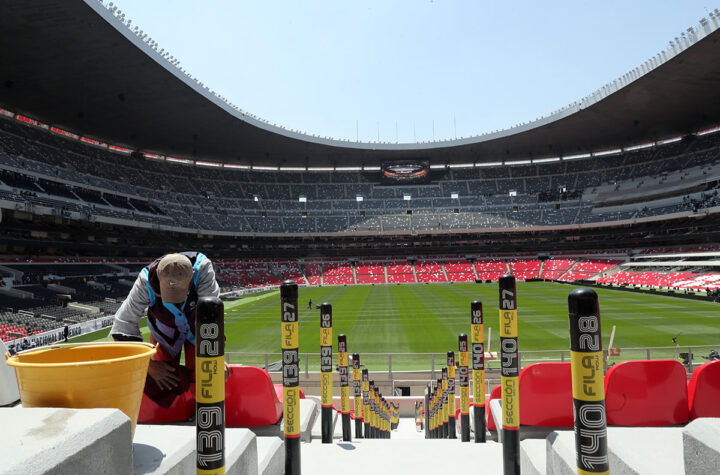 Infantino visitó el Azteca para revisar su renovación