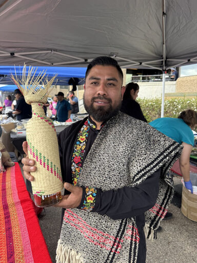 Oaxaqueños en Colorado recaban fondos
