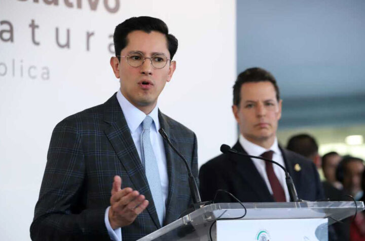 México refuerza diálogo con EE.UU. 