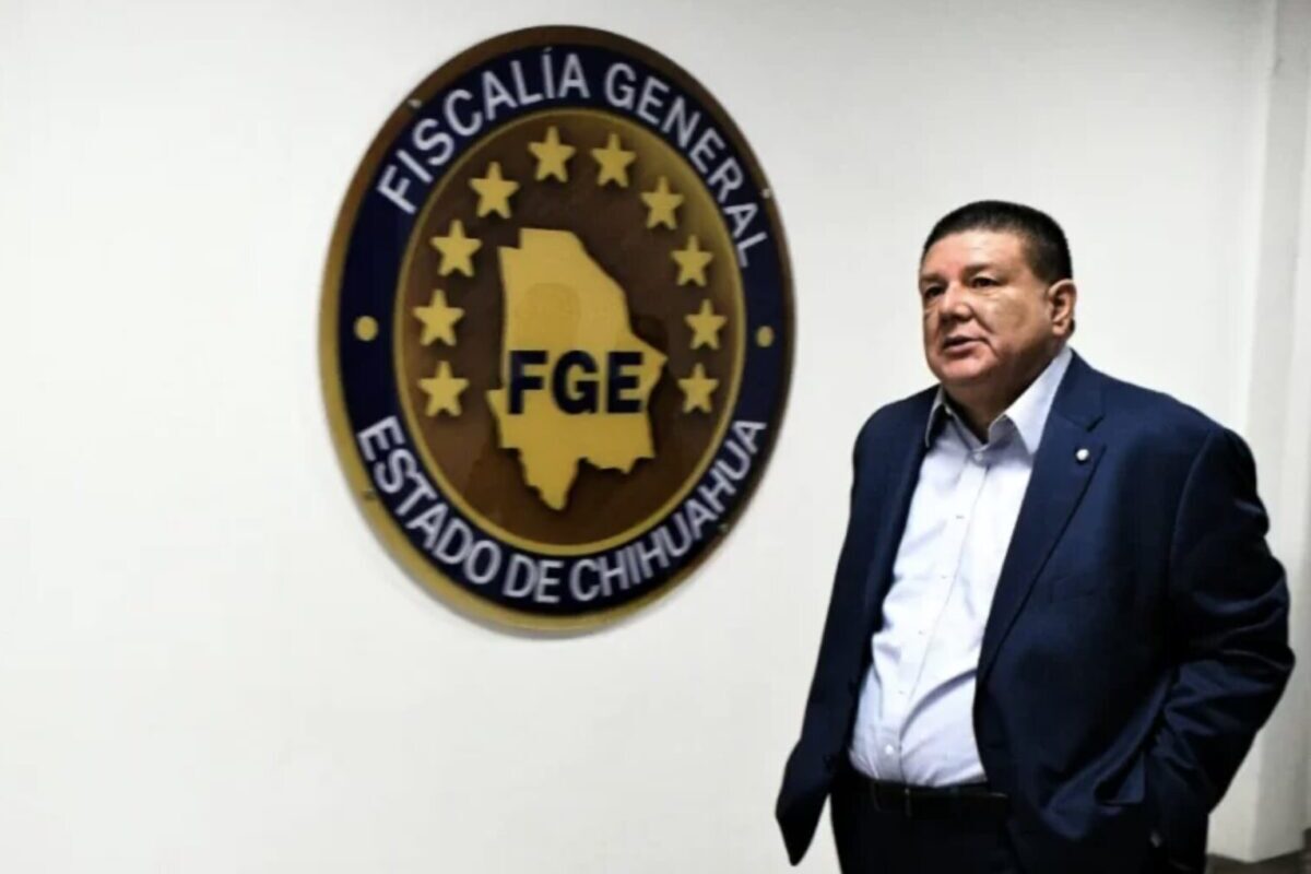 Renuncia fiscal en Chihuahua tras escándalo por agentes de la CIA