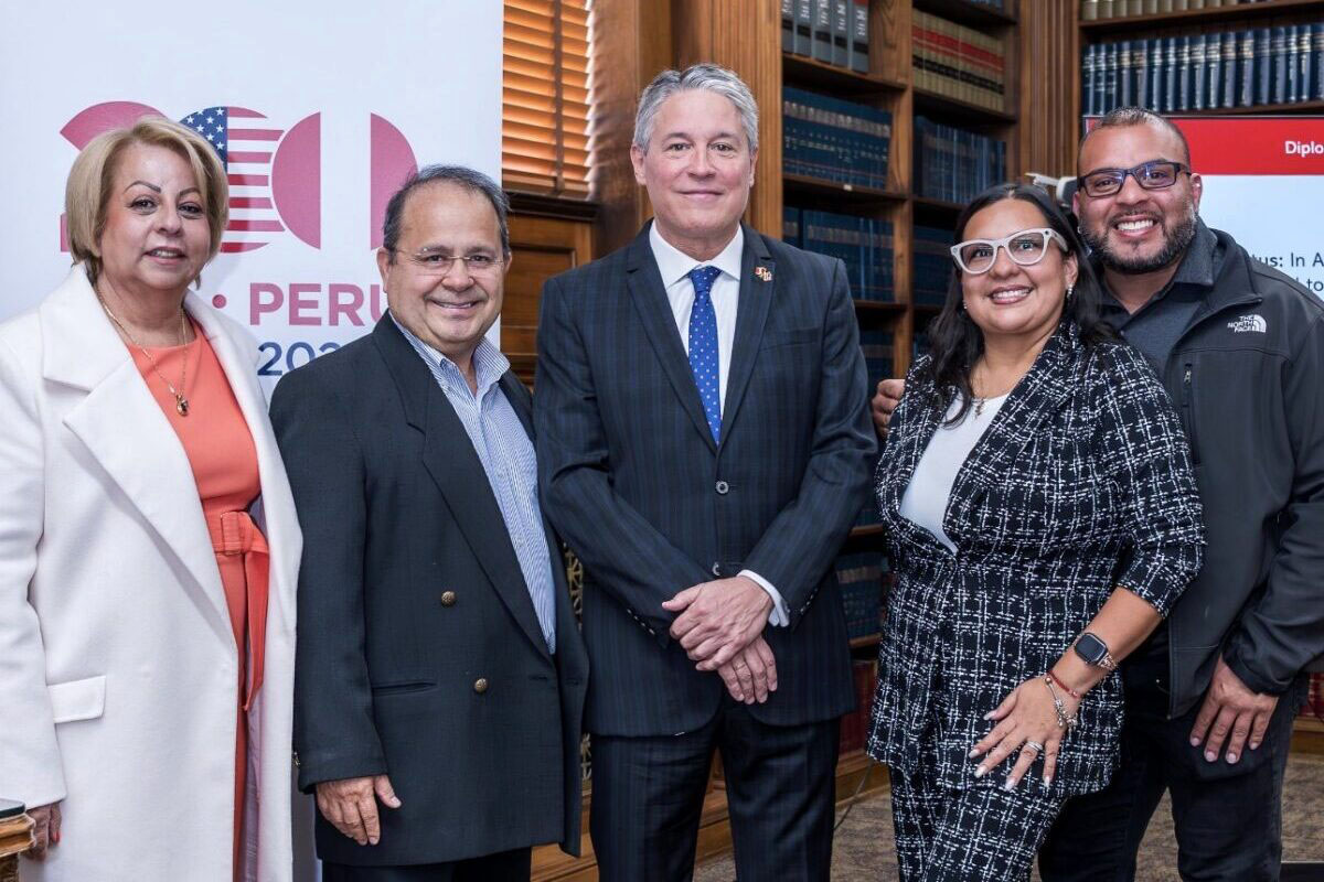Colorado rinde homenaje a los 200 años de amistad entre Perú y EEUU