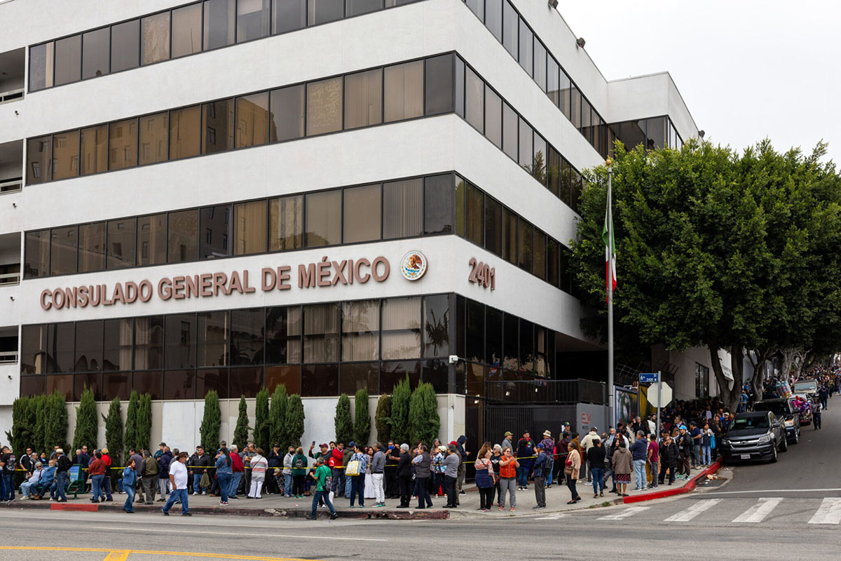 México minimiza tensión con EE.UU. por revisión de consulados 