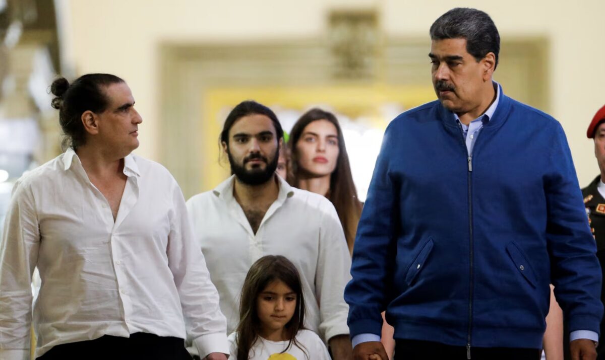 Delcy Rodríguez reentrega a Alex Saab a EEUU