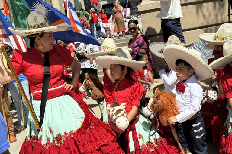 Celebración de la diversidad cultural en Colorado