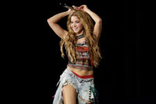 Shakira, Bocelli, Maná y Alejandro Fernández en ceremonia inicial