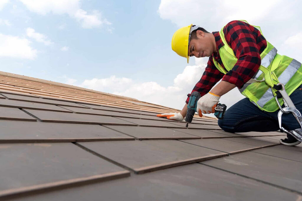 When a worker is misclassified as an independent contractor, it affects everyone Clasificación incorrecta de trabajadores como contratistas independientes nos afecta a todos