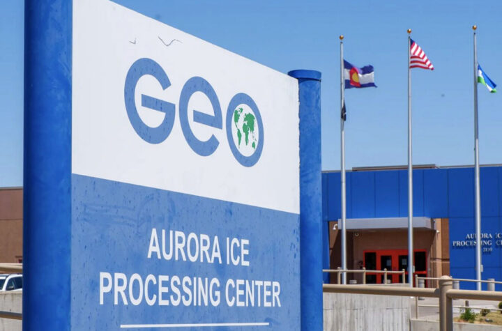 Concejo de Aurora encara a GEO Group por brote de tuberculosis