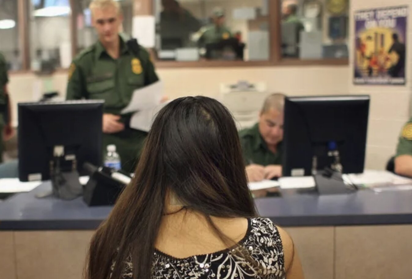 DHS elimina entrevista de miedo creíble en proceso de asilo
