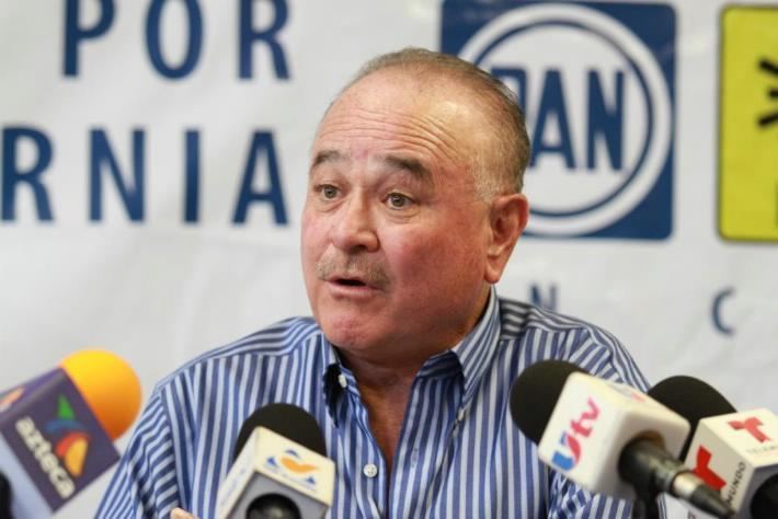 México detiene a exgobernador de Baja California