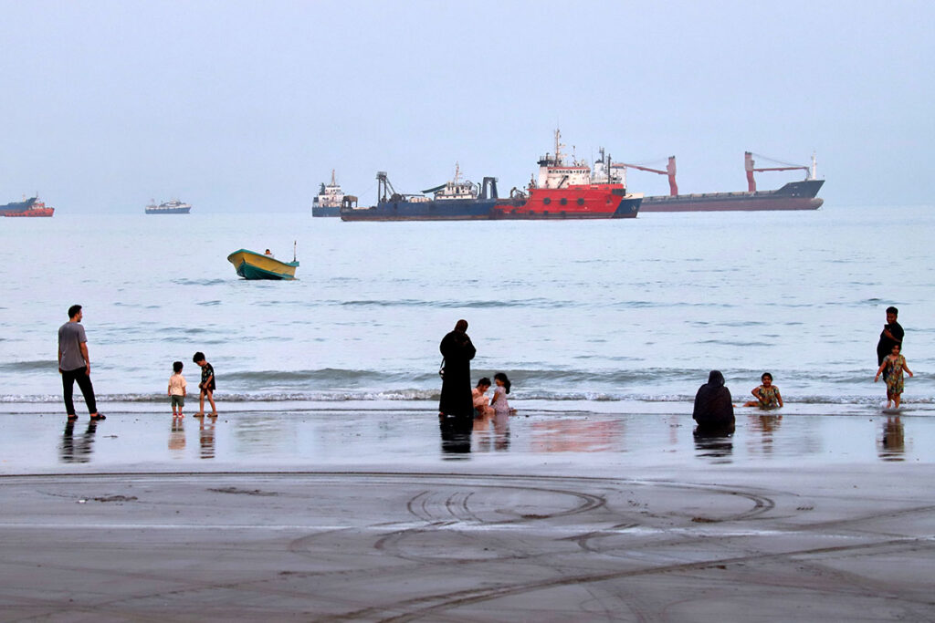 Irán busca aliarse con sus vecinos