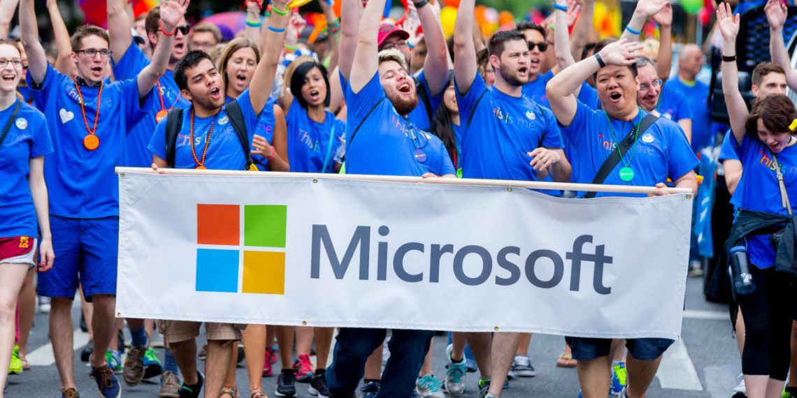 Excluyen a Microsoft de programa para residencia de extranjeros en EE.UU.