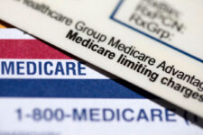 Envían reembolso para mitigar costos de Medicare B