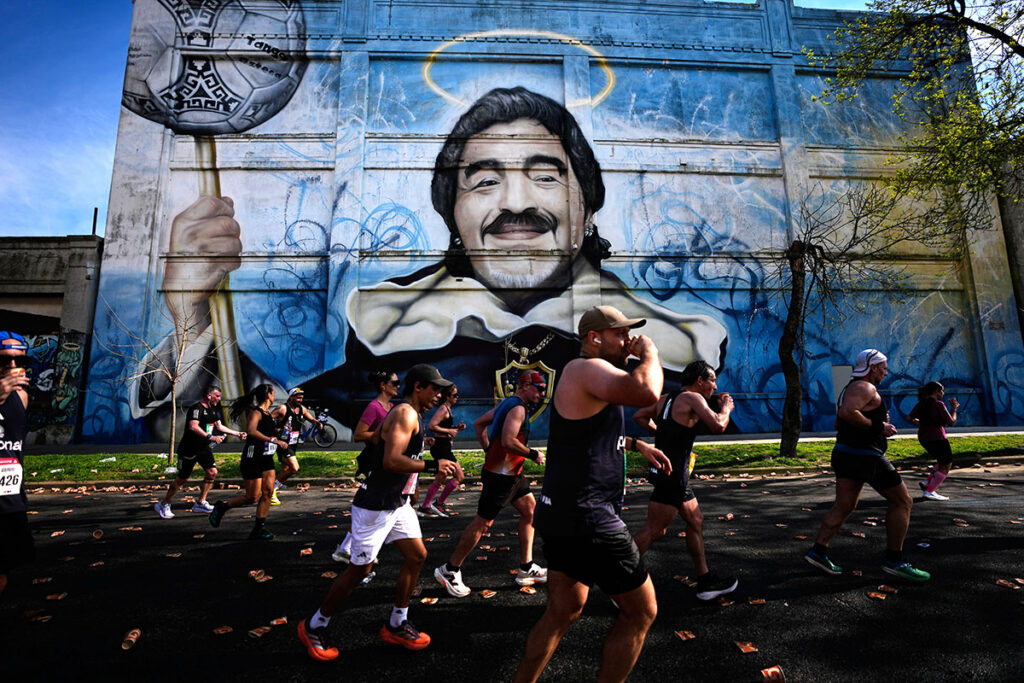 Fiscalía exige hasta 12 años de cárcel para médicos de Diego Maradona